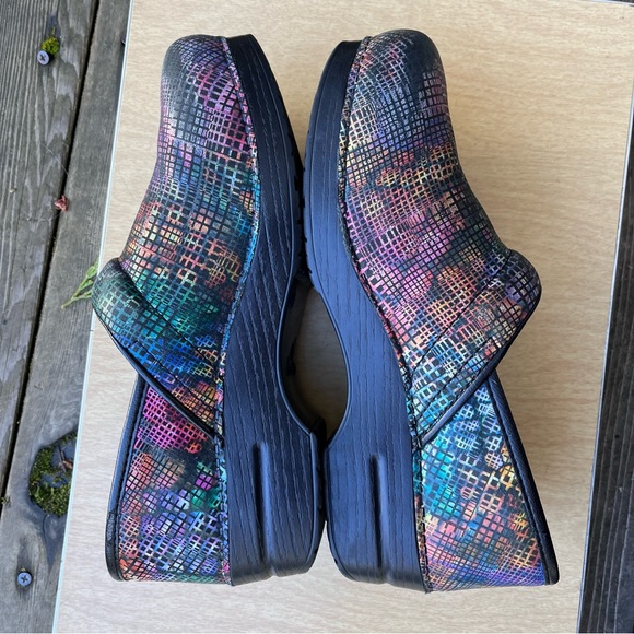 Dansko Wm’s Professional Stained Glass Clog Mules In Multicolor Sz 41 EU - Picture 12 of 16